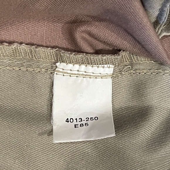 Van Heusen Men’s Dress Pants 34x34 Khaki Flat Front 100% Cotton Casual Work - Picture 6 of 6